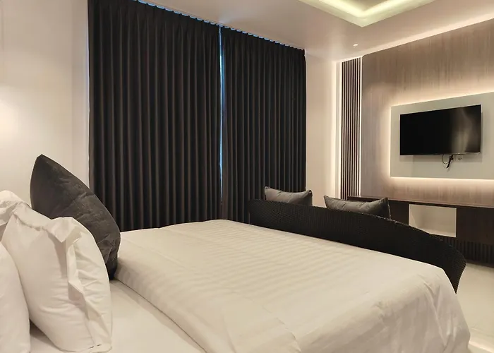 Hotel Alam *